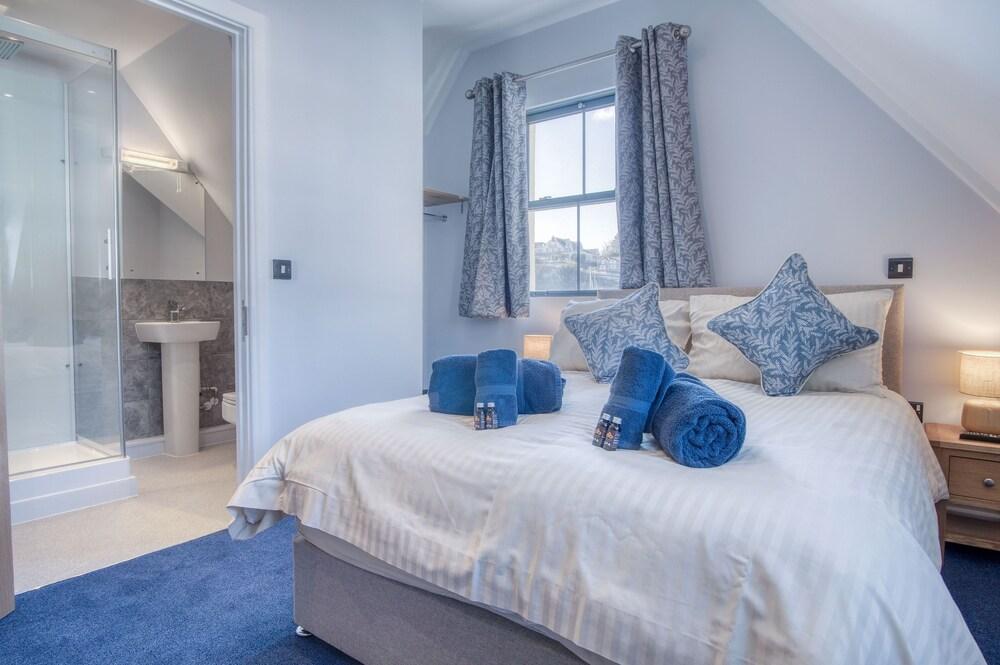 Ocean Cabins No. 9 @ The Square - Saundersfoot