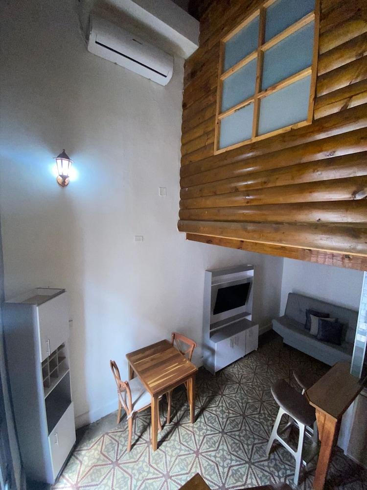 1CA-1D APARTAMENTO DUPLEX EN GETSEMANI