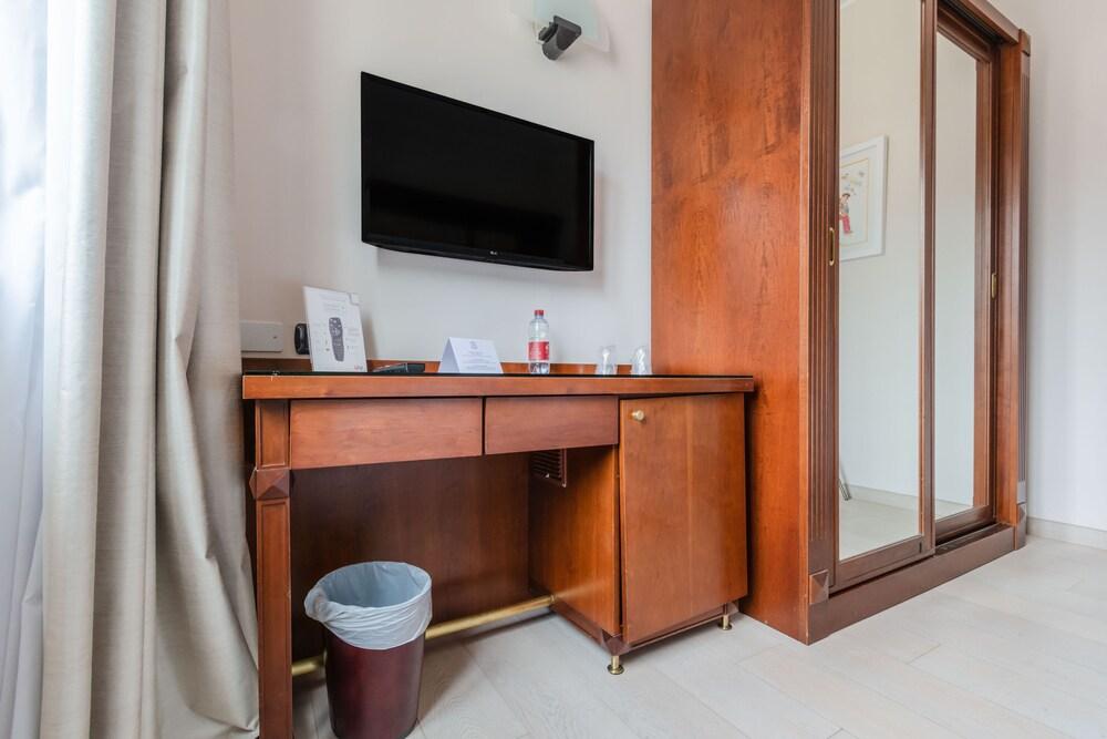 HOTIDAY Hotel Alassio