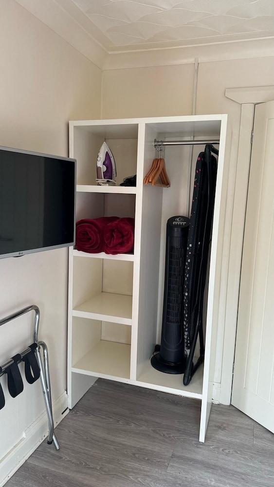 The Railway Sleeper Lodge