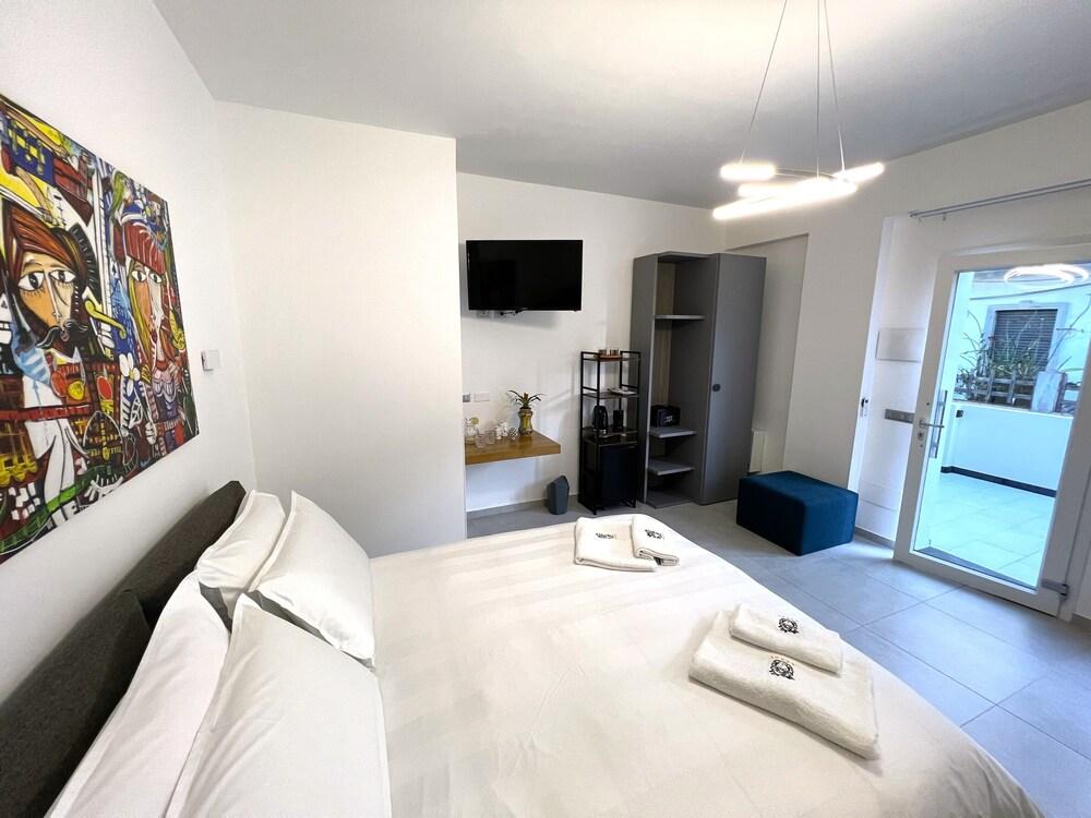 Sikelia Superior Rooms