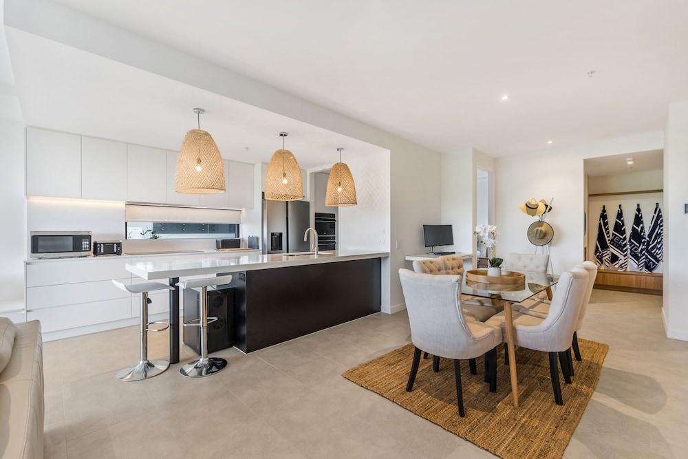 Seanna Bokarina Beach