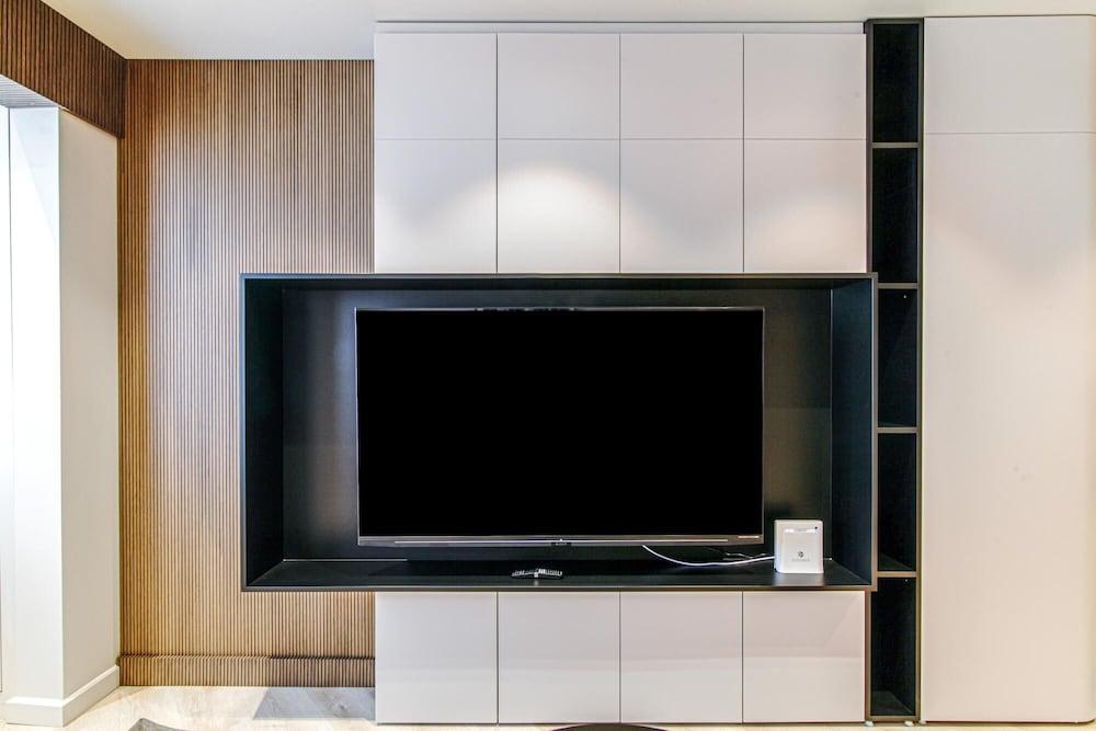 Chic and Convenient Flat in Central Besiktas