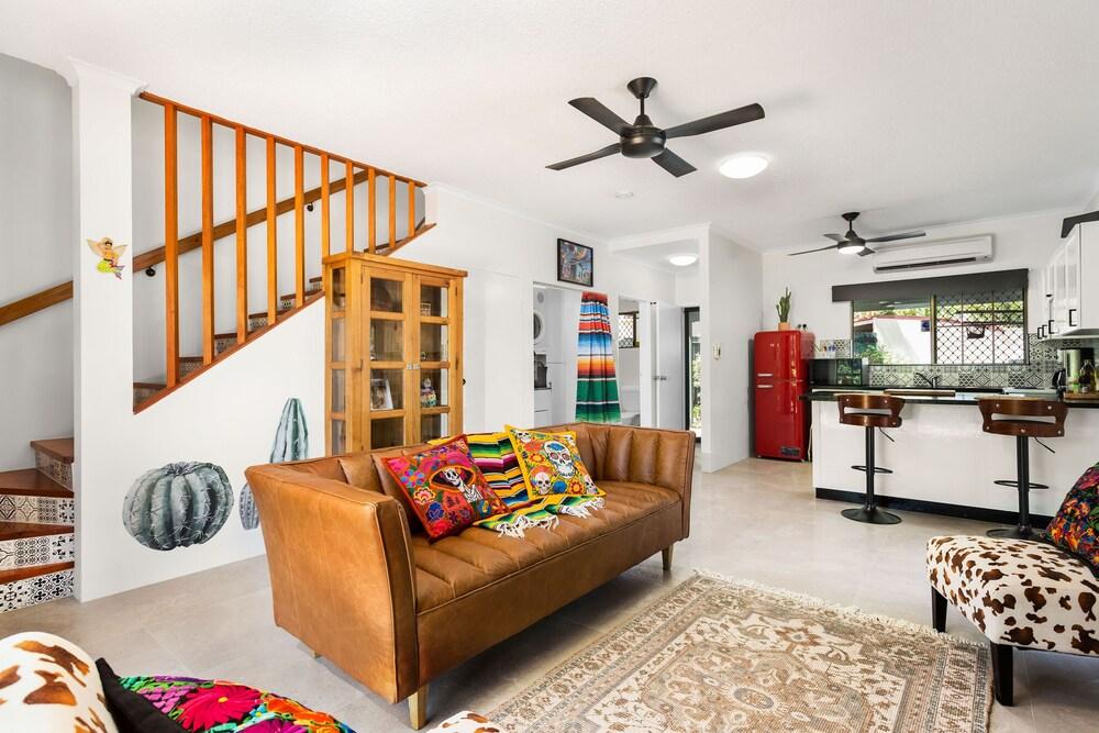 Casa De Playa - Beach Townhouse