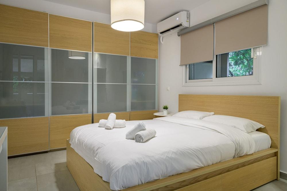 Amazing flat close to the beach