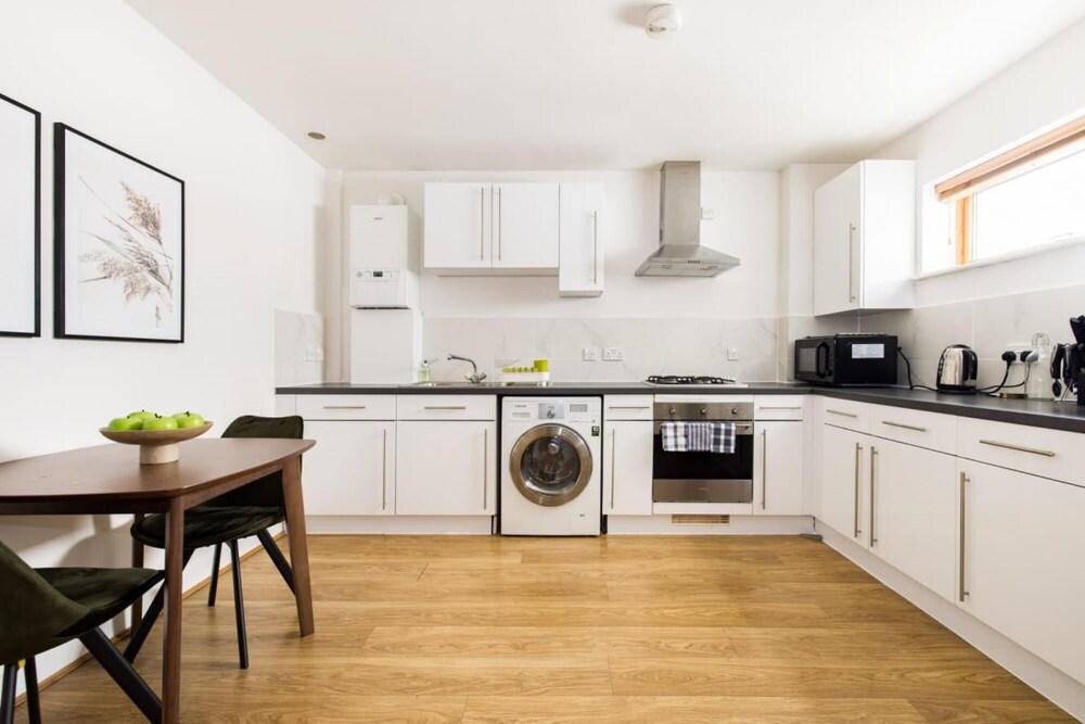 The Hackney Escape - Glamorous 3bdr Flat