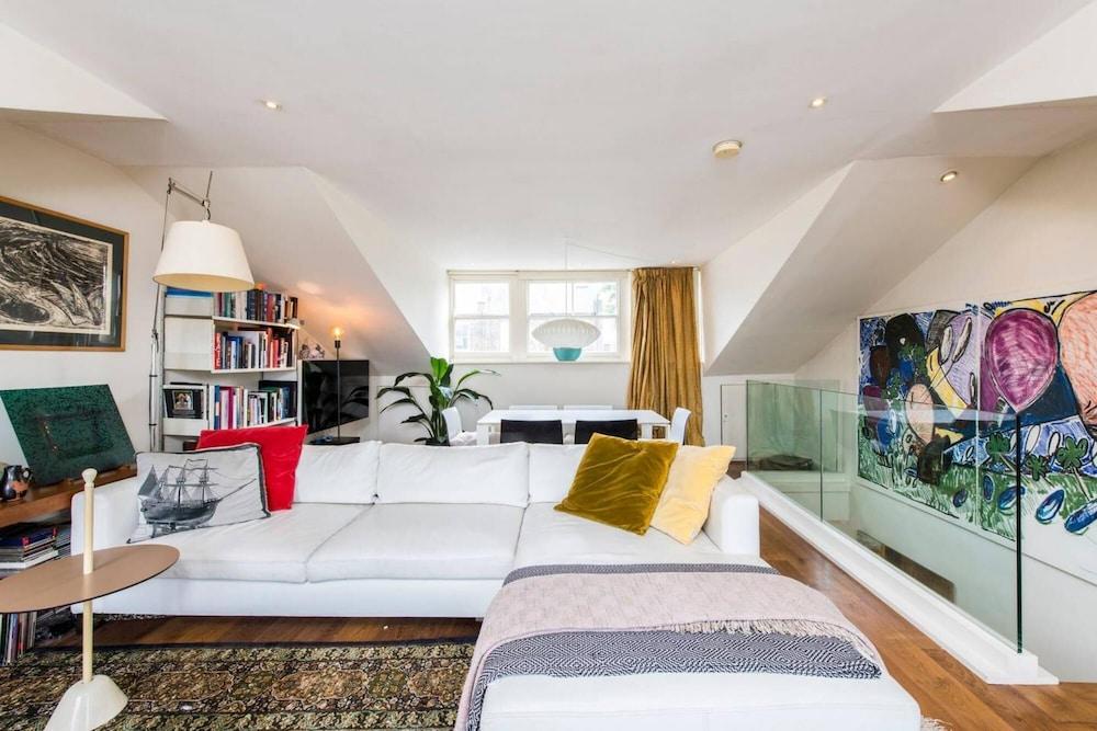 Unique 2bed Flat Portobello Road