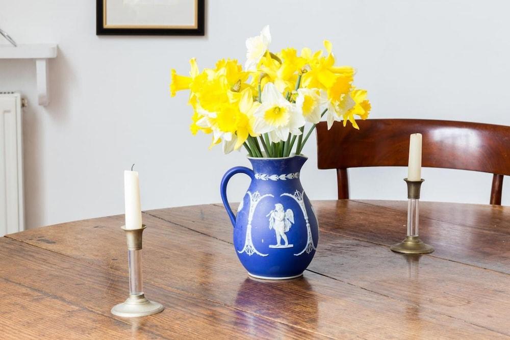 Kensington Artistic 1bed Flat