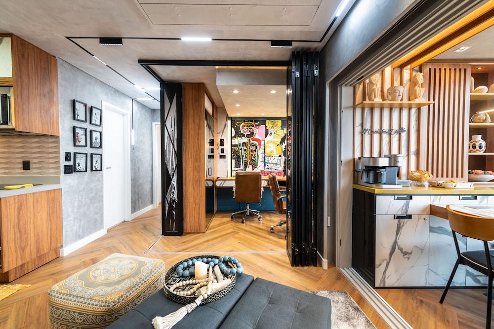 Stunning Views | Luxurious Apartment with Marginal Pinheiros View at River One Residencial by Okaeri Home Apartments