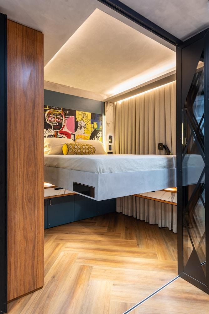 Stunning Views | Luxurious Apartment with Marginal Pinheiros View at River One Residencial by Okaeri Home Apartments