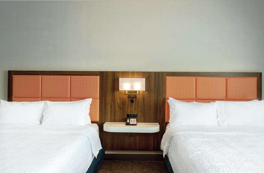 Hampton Inn Marianna I-10