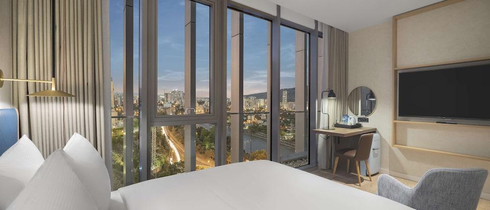 Hilton Garden Inn Tbilisi Riverview