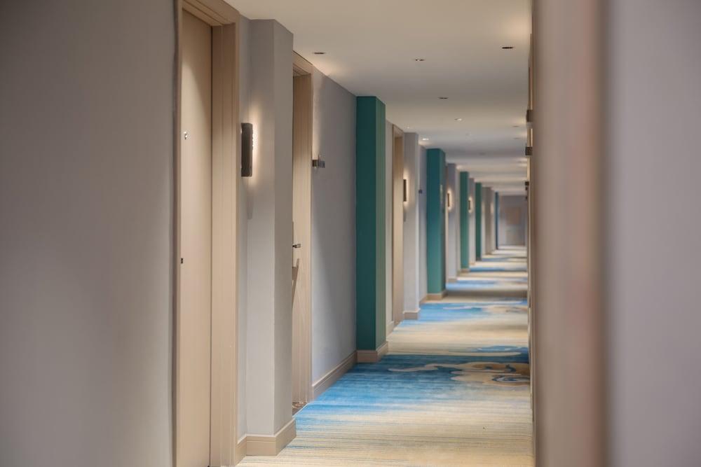 Yiwu  Manting City Hotel