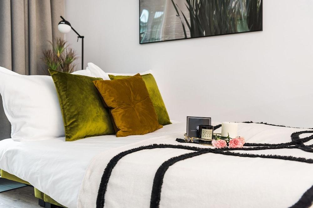 Flisac Apartment - LoftAffair