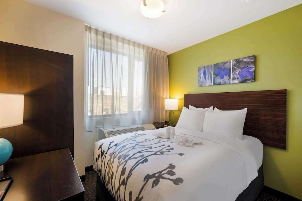 Sleep Inn Bronx - Soundview
