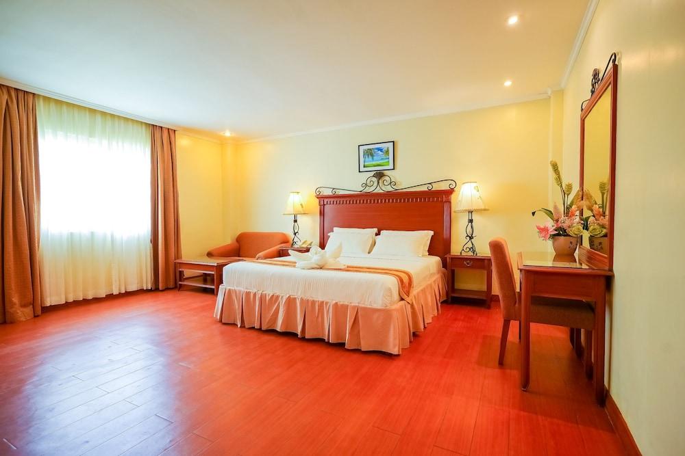 Villa Tomasa Alona Kew