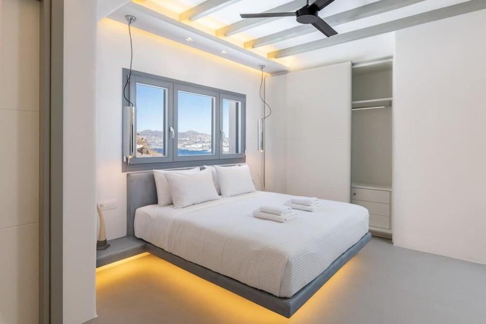 Aora Villa Private Pool