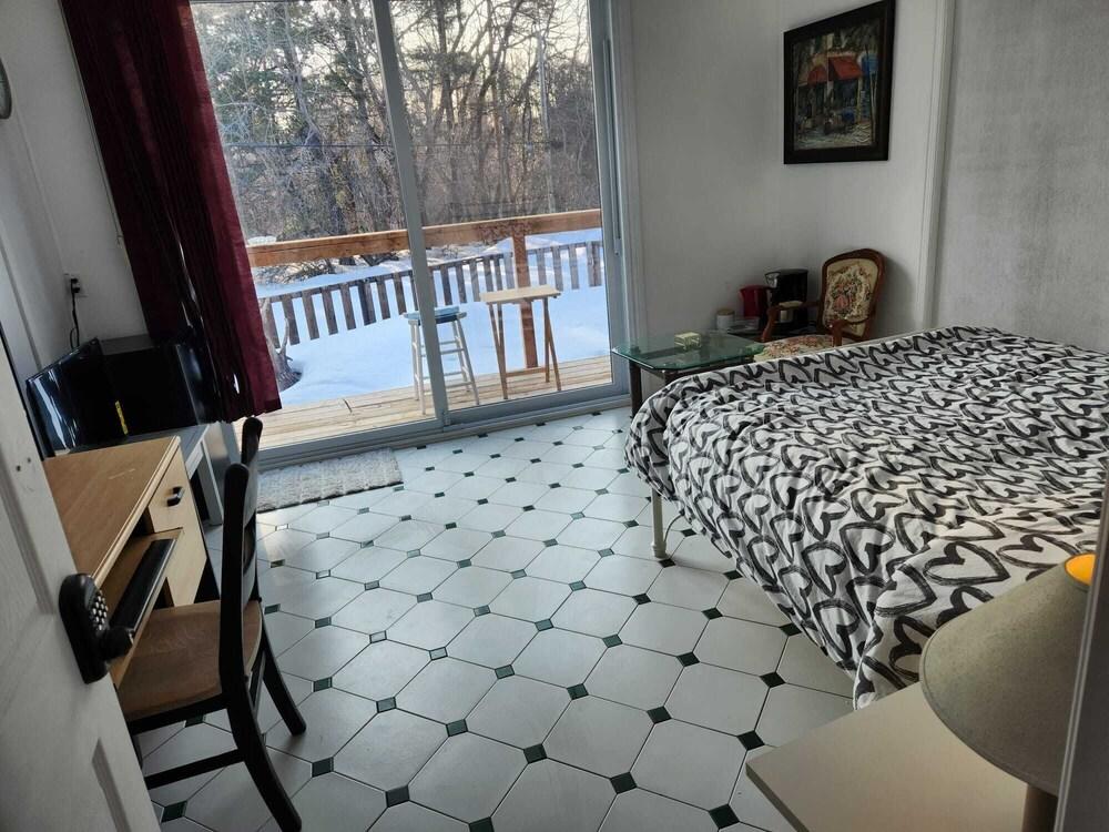 D'Amour Single Room Self Check-In