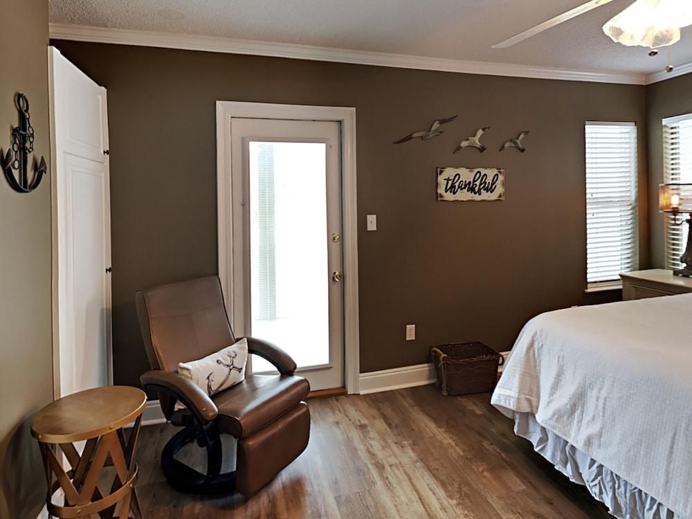 Turtle Creek #A by Southern Vacation Rentals