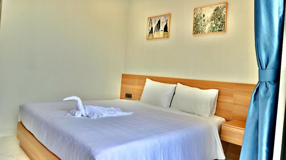 S79 TM01 Monstera Lago Grand World