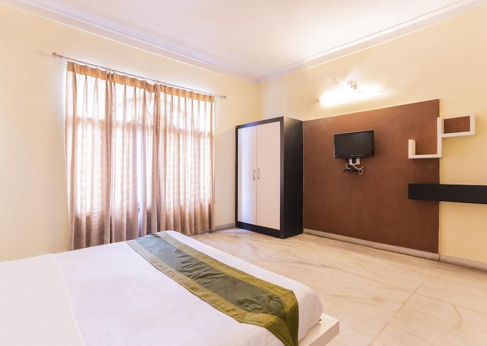 Hotel Jai Mahal Udaipur