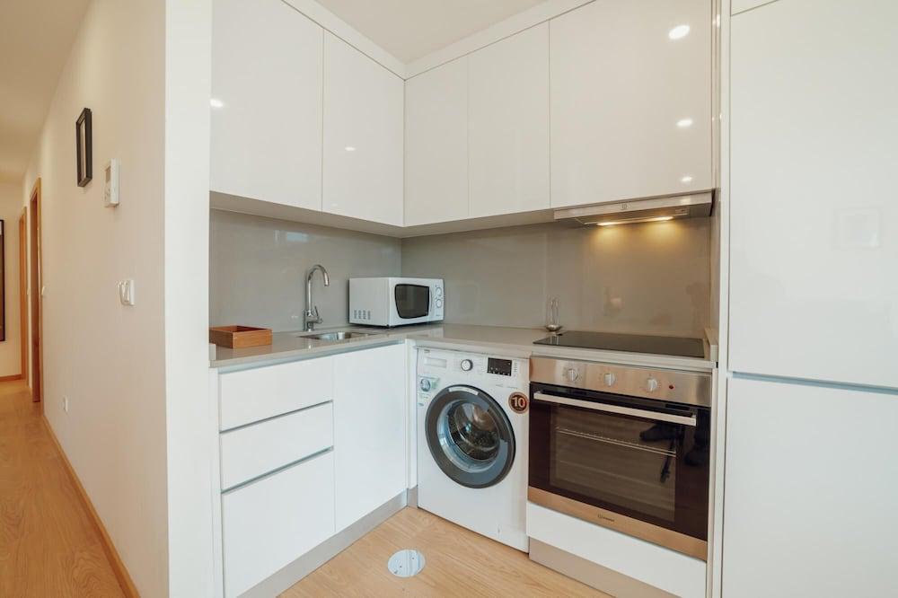 Modern Stylish Apartment I by Vacationy