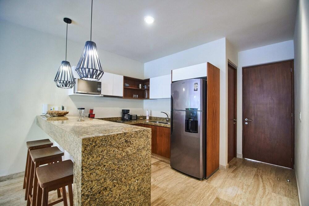 Paramar Ve 06 By Lockey