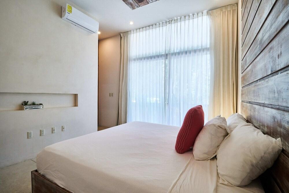 Manor A101 By Lockey