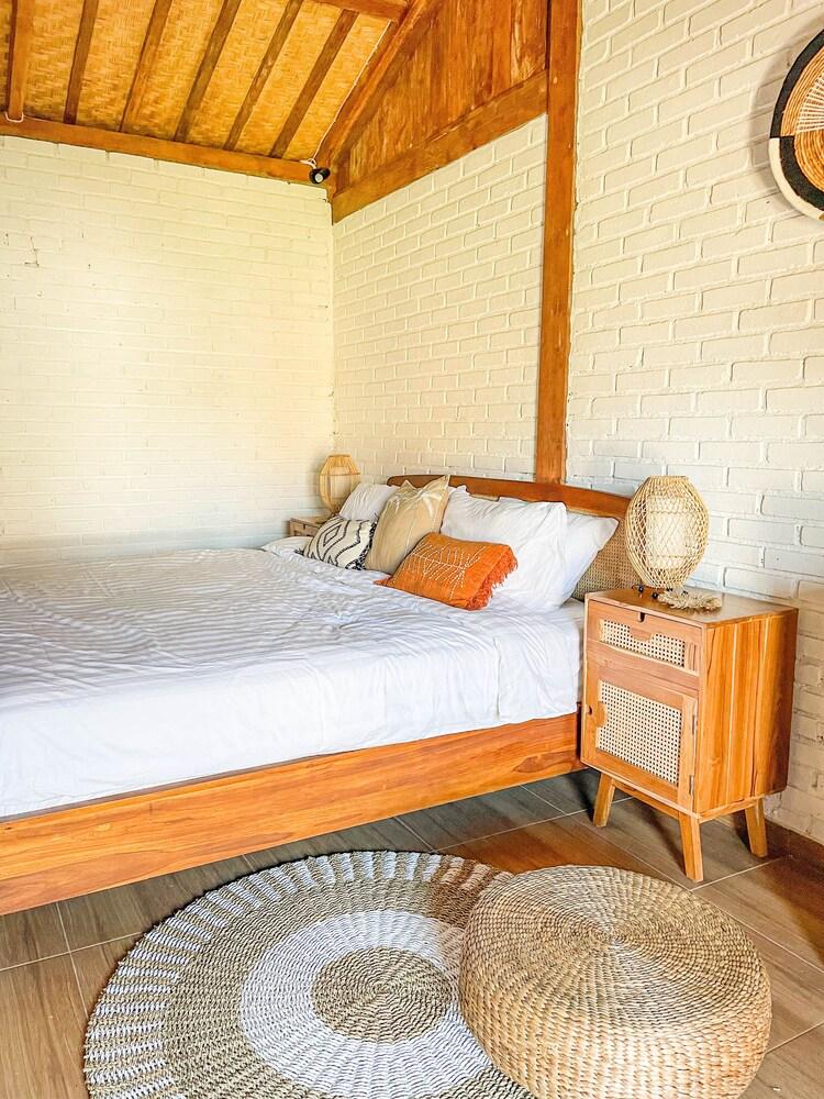 Villa Kohana by Supala