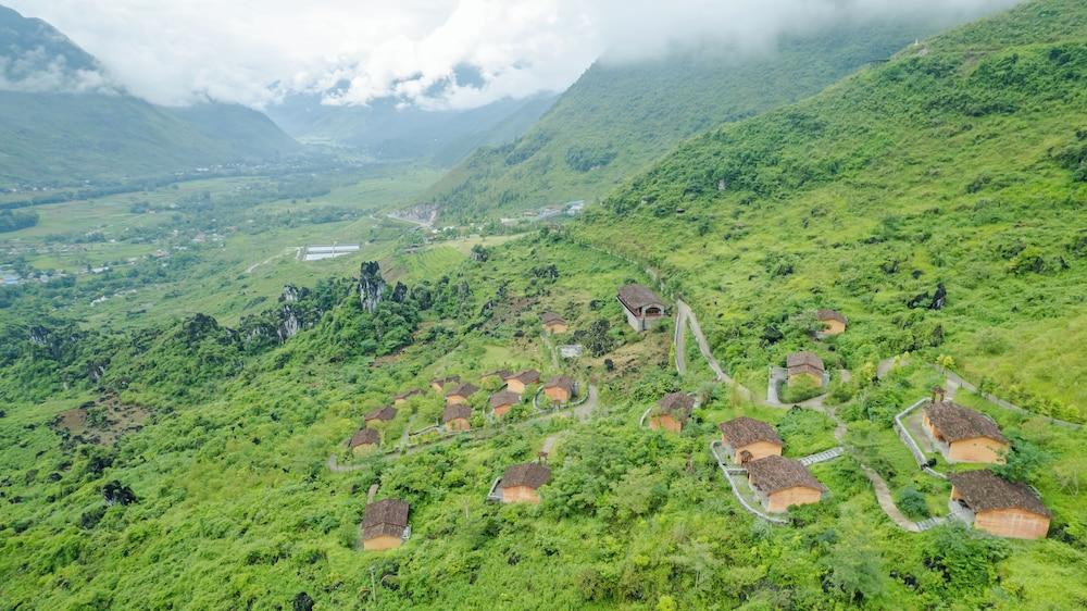 H'mong Village Resort Ha Giang