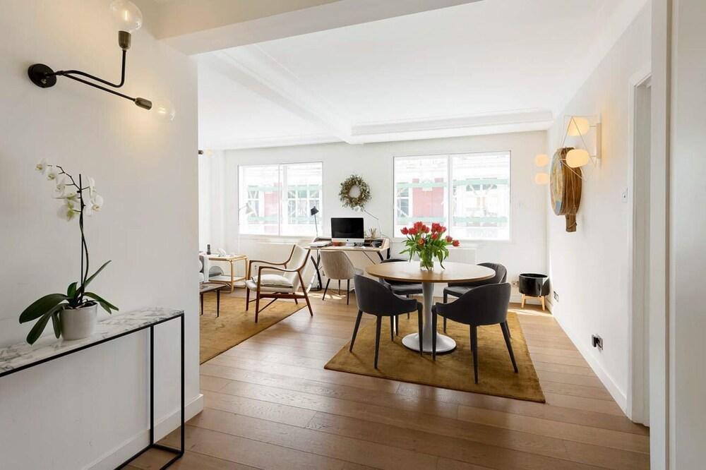 Immaculate 2-bed House in London, Mayfair