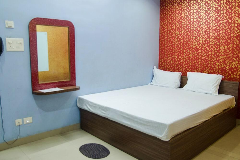 Fabhotel Parashuram