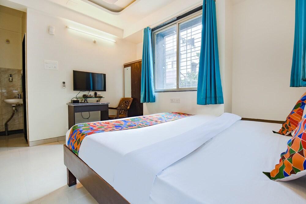 Fabexpress Galaxy Apartments