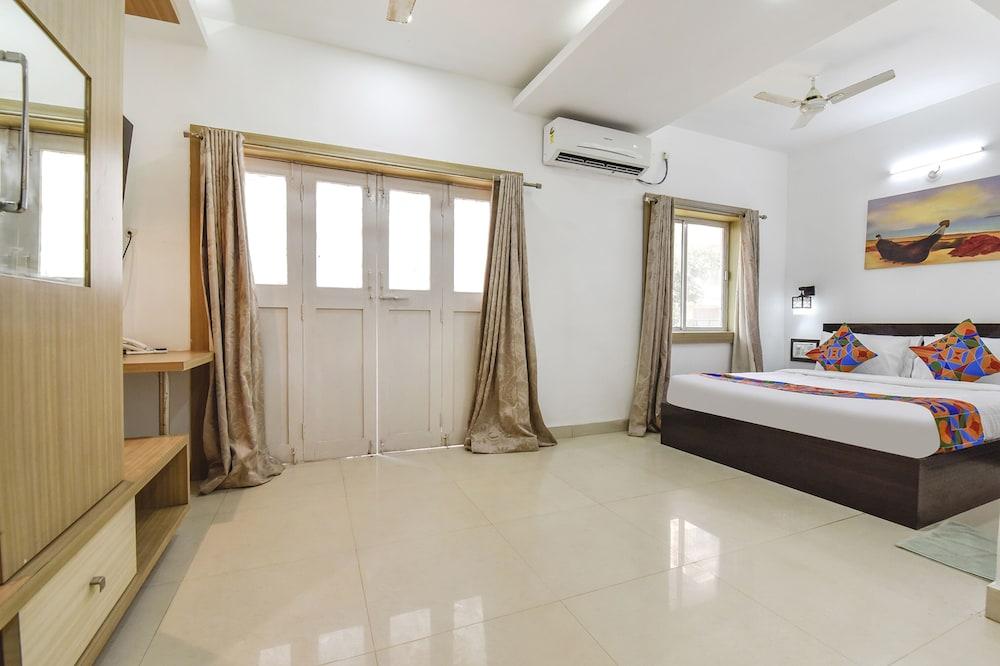 FabHotel Epic Townlet Resort