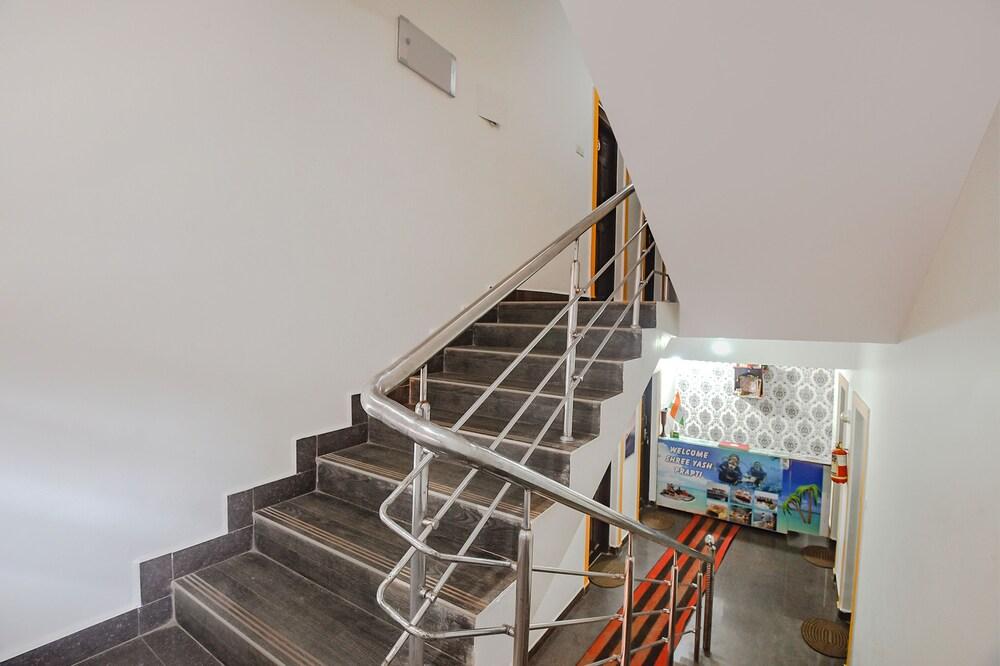 Fabexpress Yash Prapti