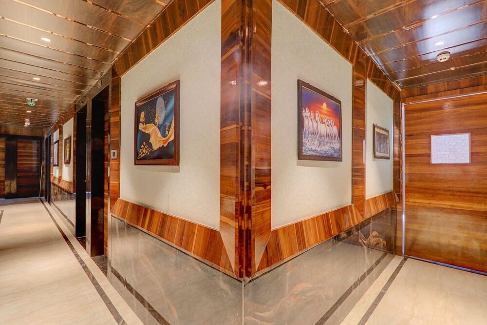 Fabhotel Prime Shree Dev Villa