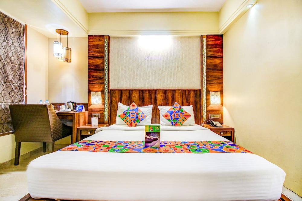 Fabhotel Crawford Inn