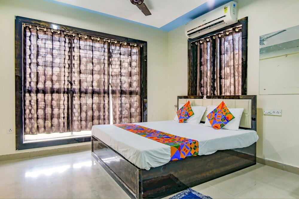 Fabhotel Sharma Inn