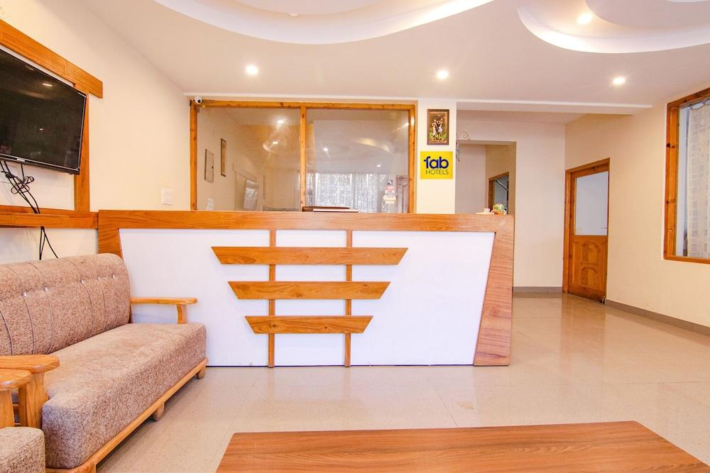 Fabhotel Hillside View