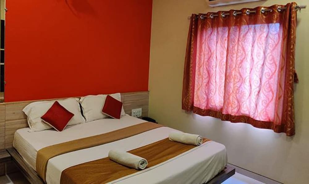 Fabhotel Sai Shangrilla