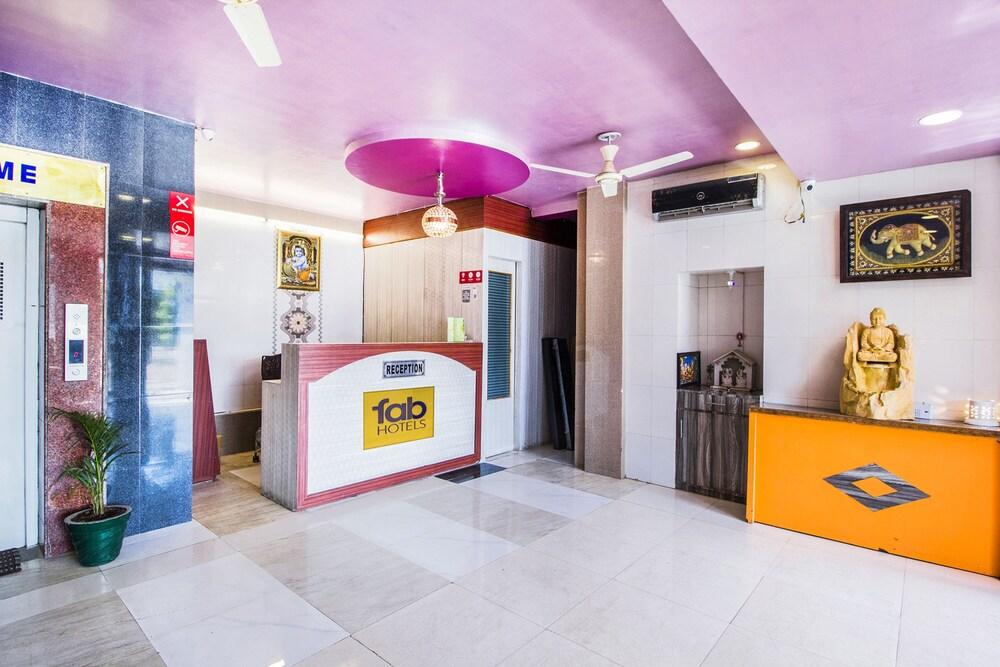 Fabhotel The Airport Residency