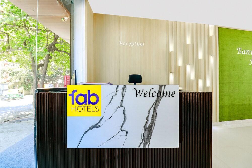 Fabhotel Banyan Tree