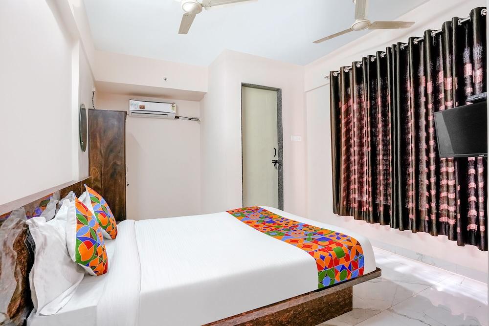Fabhotel Wakad Villa