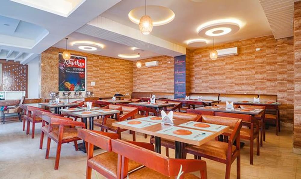 Fabhotel Rainbow Express