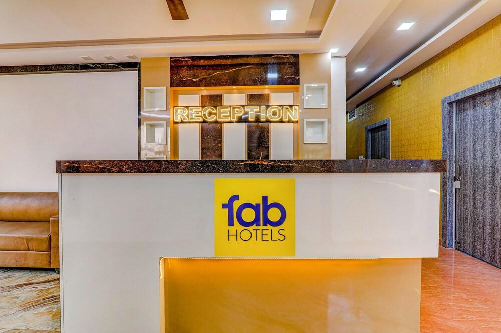 Fabhotel Shyam Palace Inn