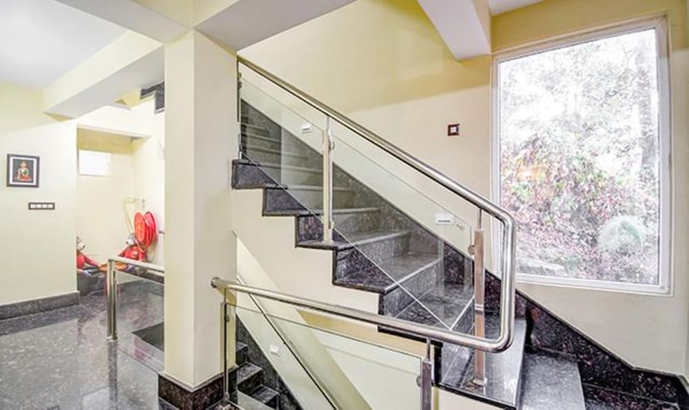 FabHotel Rikhila's Regency