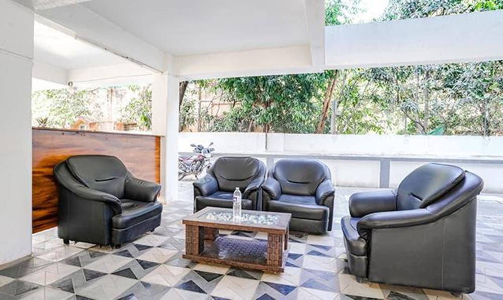 Fabhotel Omkar Executive