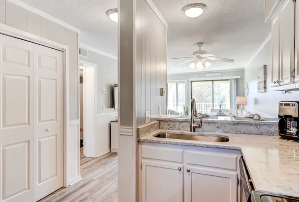 Hilton Head Resort by TO