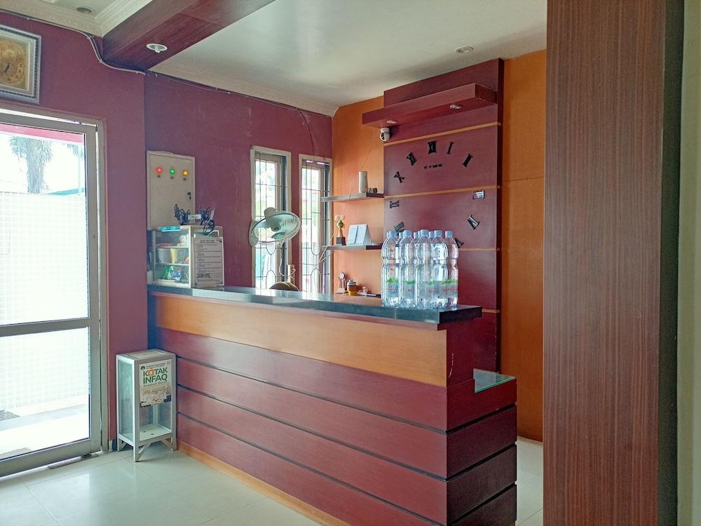 Hotel O Tri Homestay