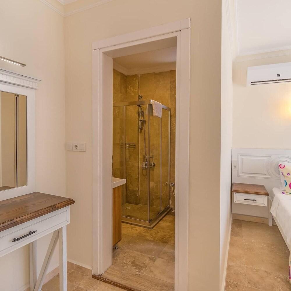 Studio Flat With Magnificent View in Marmaris